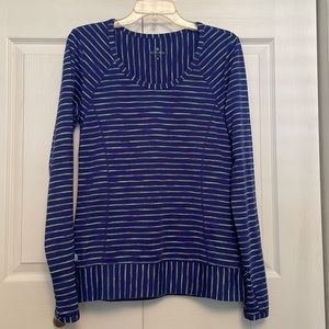 ATHLETA Long Sleeved Running Athletic Top Medium